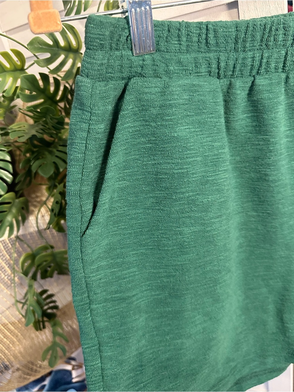 Zenana Outfitters Green Cozy Textured Elastic-Waist Shorts - Picture 4 of 4